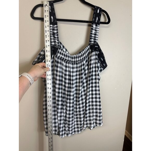 torrid size 4x guaze crochet lace trim ginger bread pattern  sweet heart necklin - Picture 6 of 9